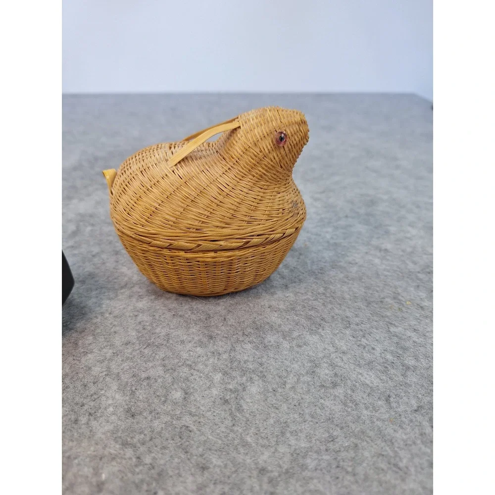 Vintage Woven Wicker Bunny Rabbit Trinket Basket Red Eyes Easter Decor Small